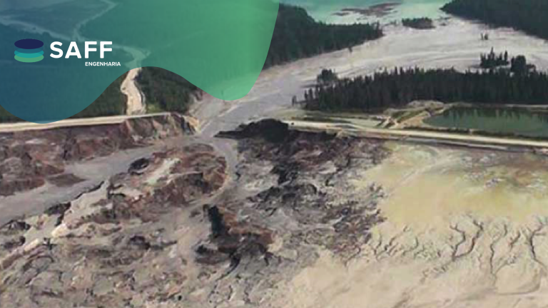 Fotografia de um rompimento de barragem de rejeitos
